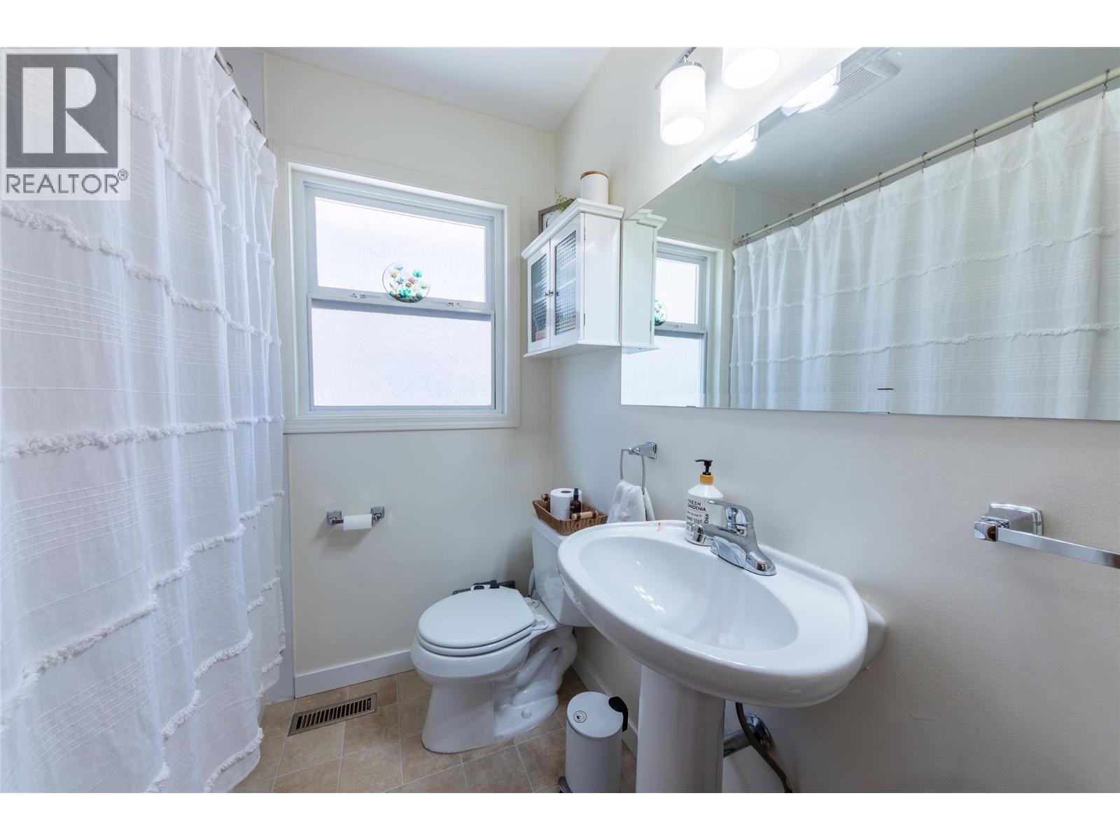 593 Tunstall Crescent, Kamloops, British Columbia  V2C 3J1 - Photo 24 - 10381666