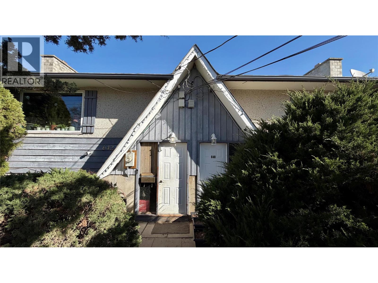 640 ,  642 Courtenay Crescent Crescent, Kamloops, British Columbia  V2B 1Z6 - Photo 2 - 10381650