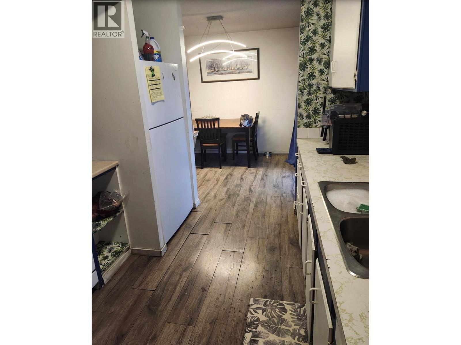 640 ,  642 Courtenay Crescent Crescent, Kamloops, British Columbia  V2B 1Z6 - Photo 9 - 10381650