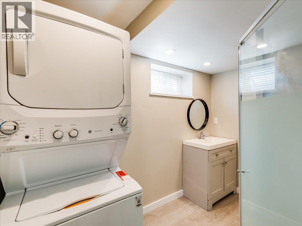 1534 Fifth Avenue, Trail, British Columbia  V1R 1T8 - Photo 28 - 10381563