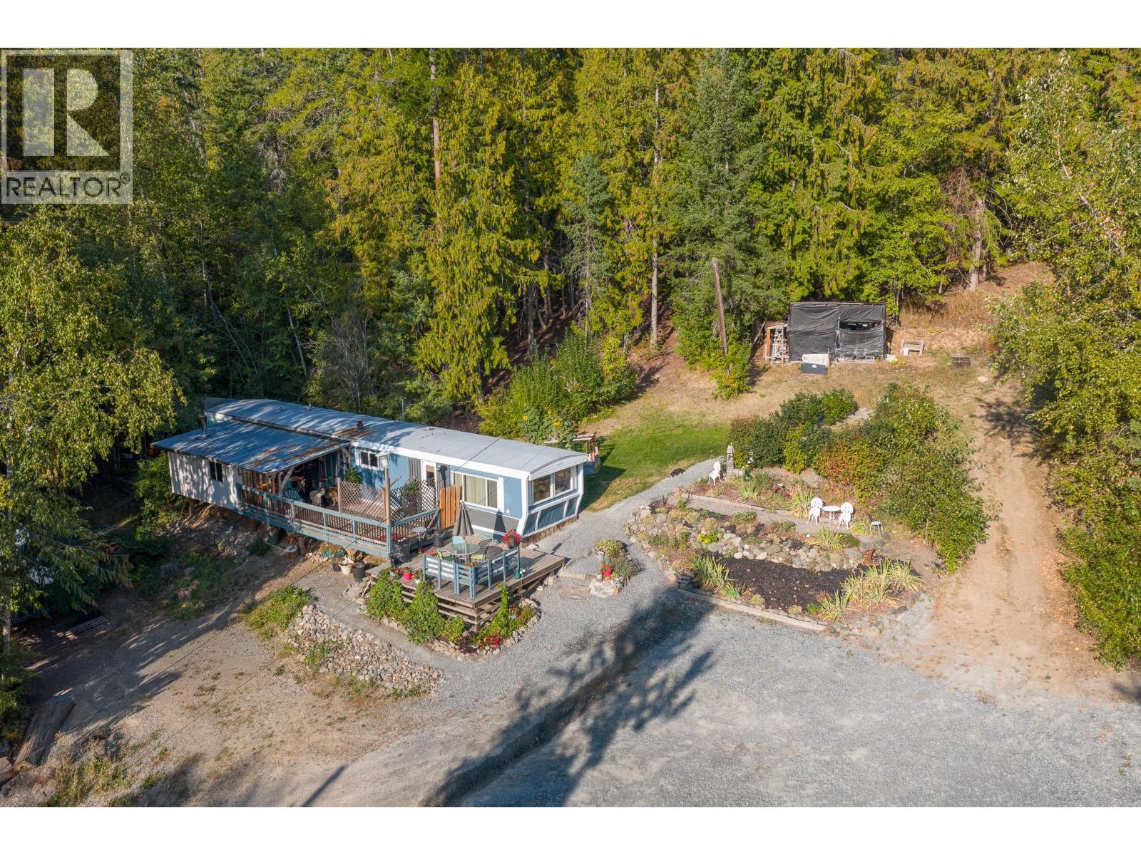 1137 36th Avenue N, Creston, British Columbia  V0B 1G1 - Photo 15 - 10381833