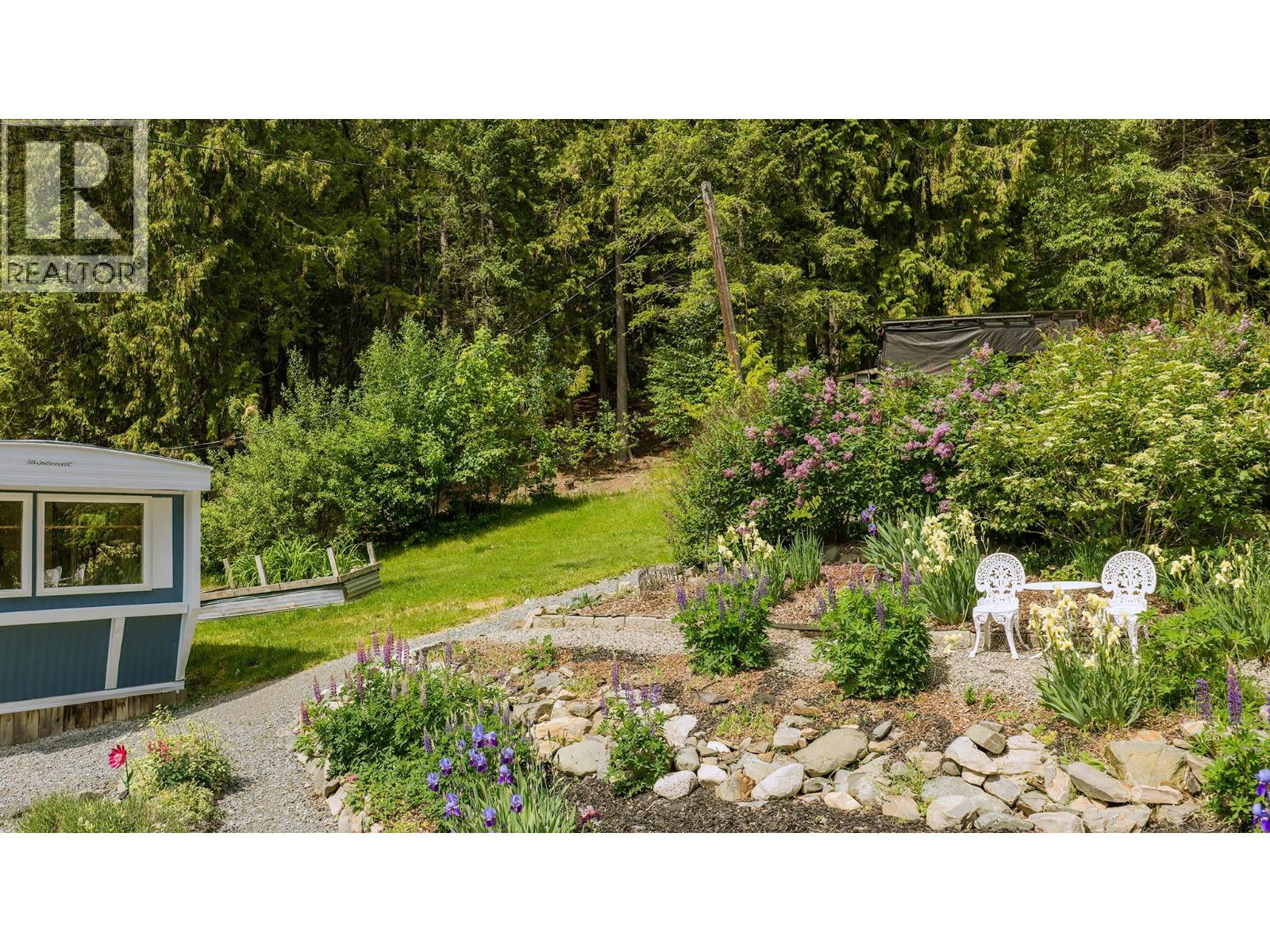 1137 36th Avenue N, Creston, British Columbia  V0B 1G1 - Photo 47 - 10381833