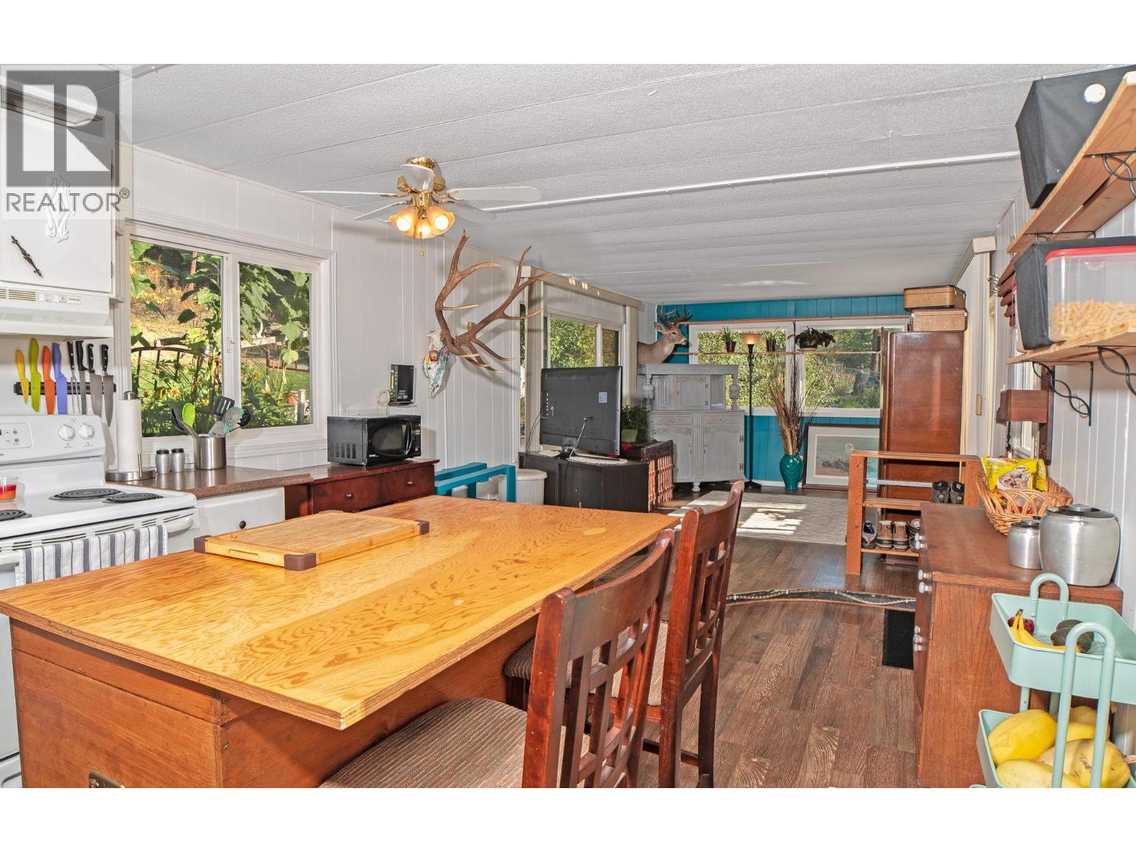 1137 36th Avenue N, Creston, British Columbia  V0B 1G1 - Photo 6 - 10381833