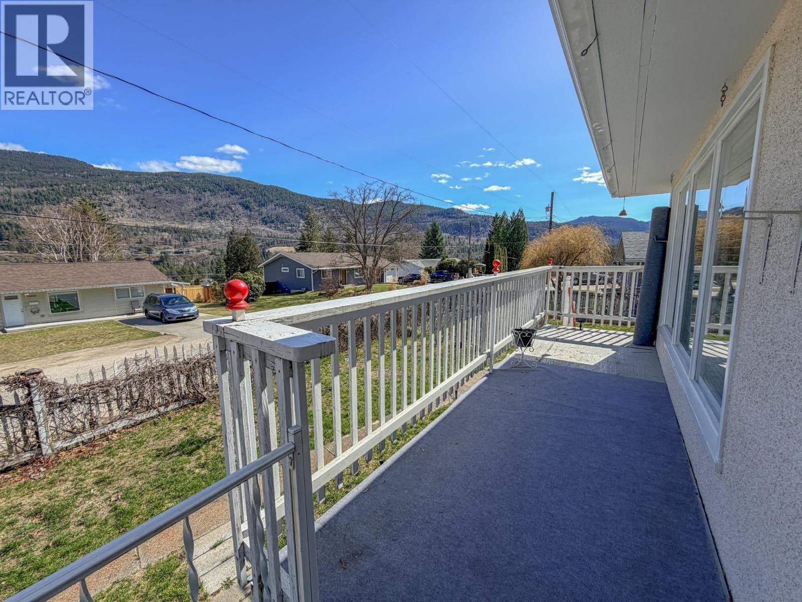 3404 4th Avenue, Castlegar, British Columbia  V1N 2T3 - Photo 4 - 10381823