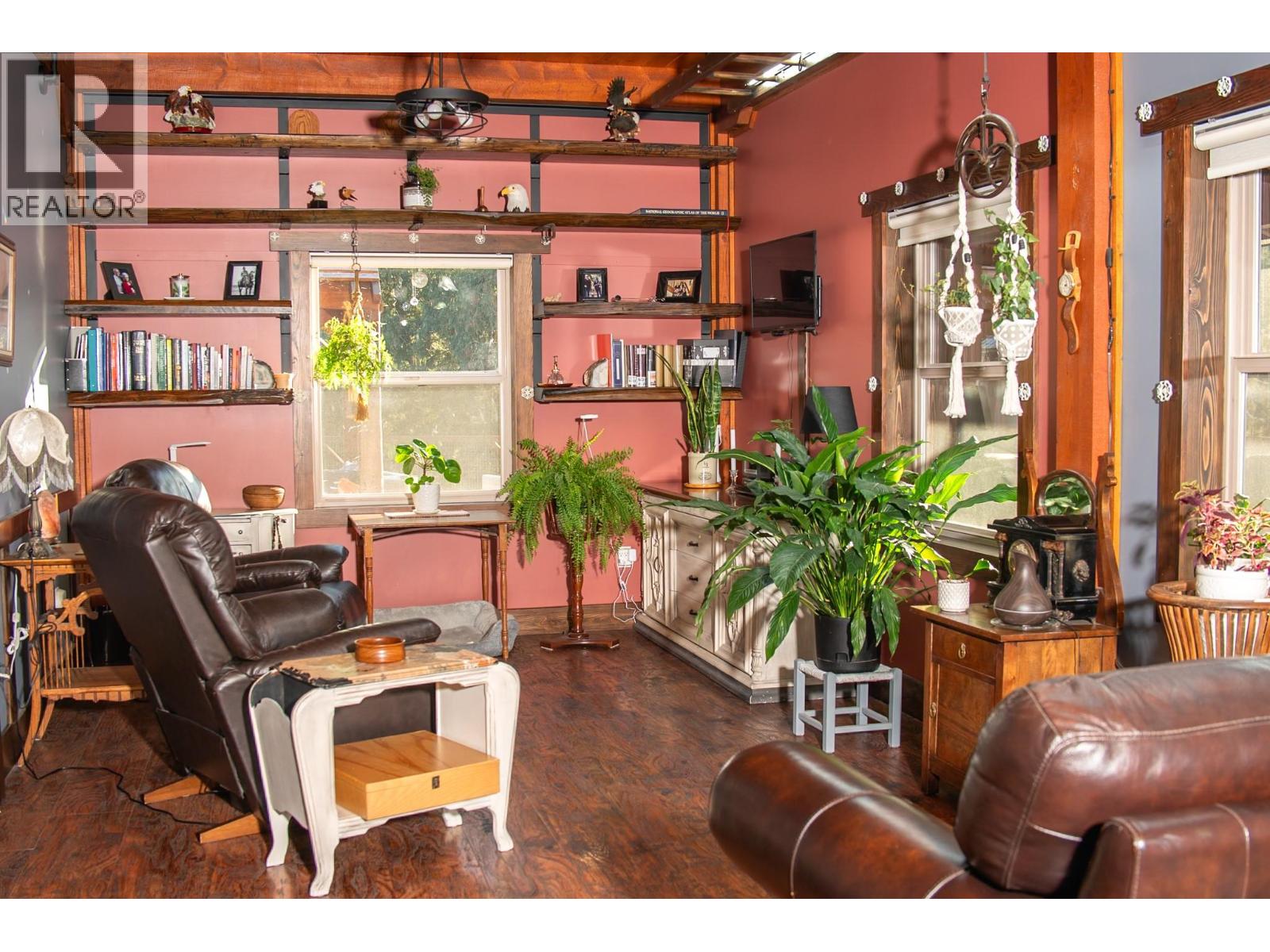 1627 Hood Road, Creston, British Columbia  V0B 1G2 - Photo 13 - 10381713