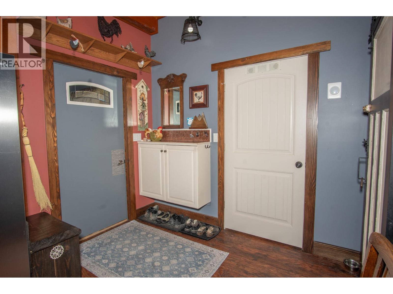 1627 Hood Road, Creston, British Columbia  V0B 1G2 - Photo 27 - 10381713