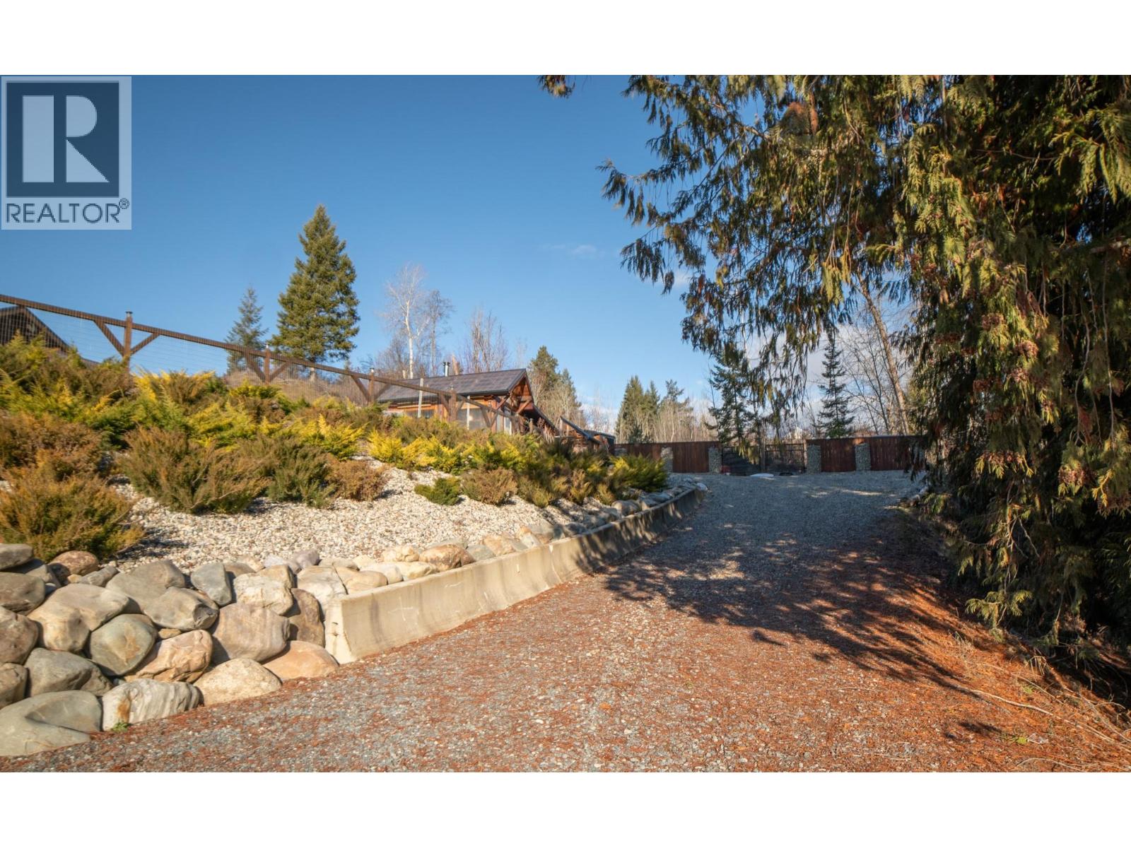 1627 Hood Road, Creston, British Columbia  V0B 1G2 - Photo 49 - 10381713