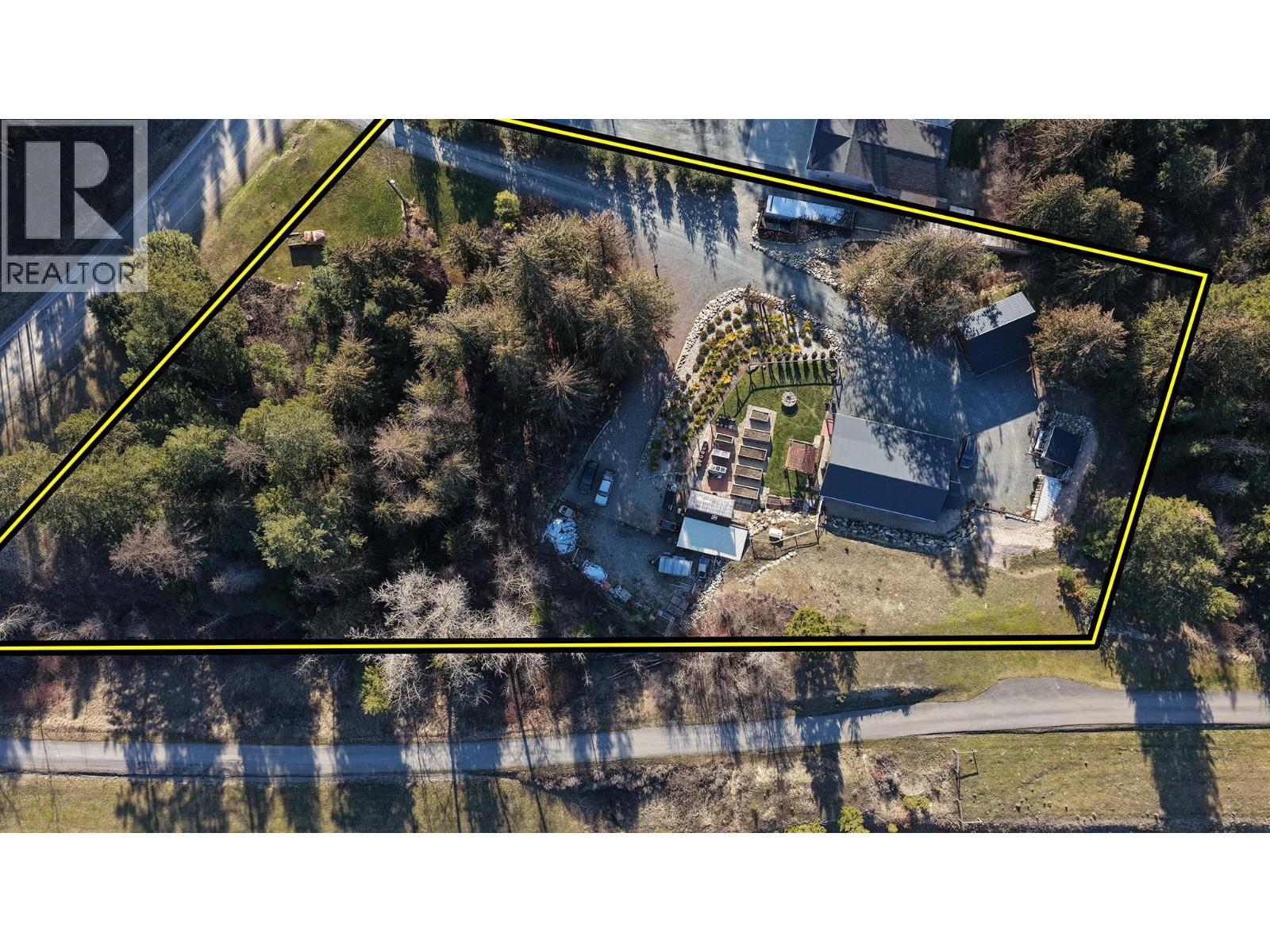 1627 Hood Road, Creston, British Columbia  V0B 1G2 - Photo 53 - 10381713