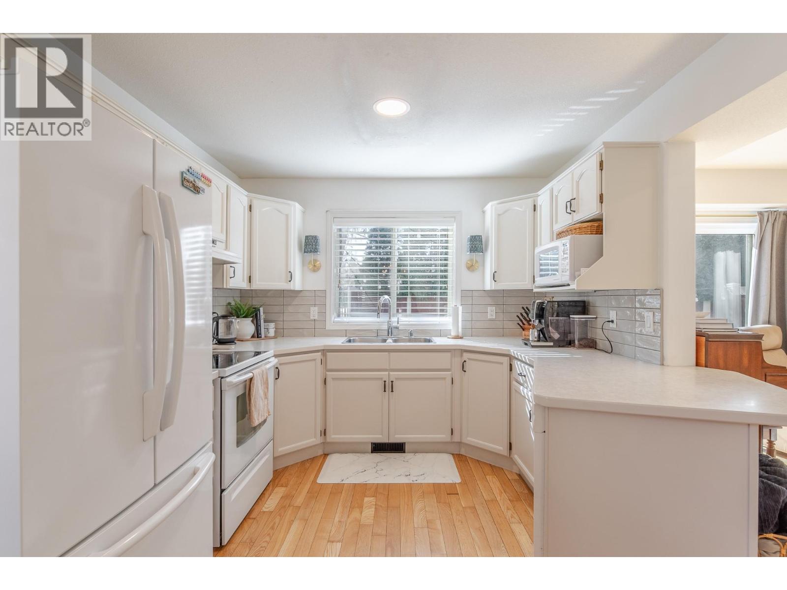 5050 13 Avenue Unit# 14, Okanagan Falls, British Columbia  V0H 1R4 - Photo 8 - 10381827