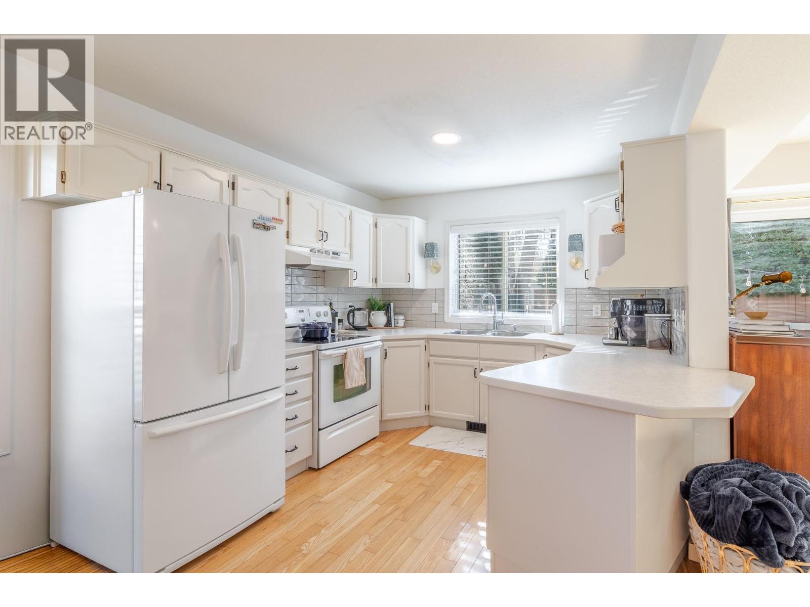 5050 13 Avenue Unit# 14, Okanagan Falls, British Columbia  V0H 1R4 - Photo 9 - 10381827