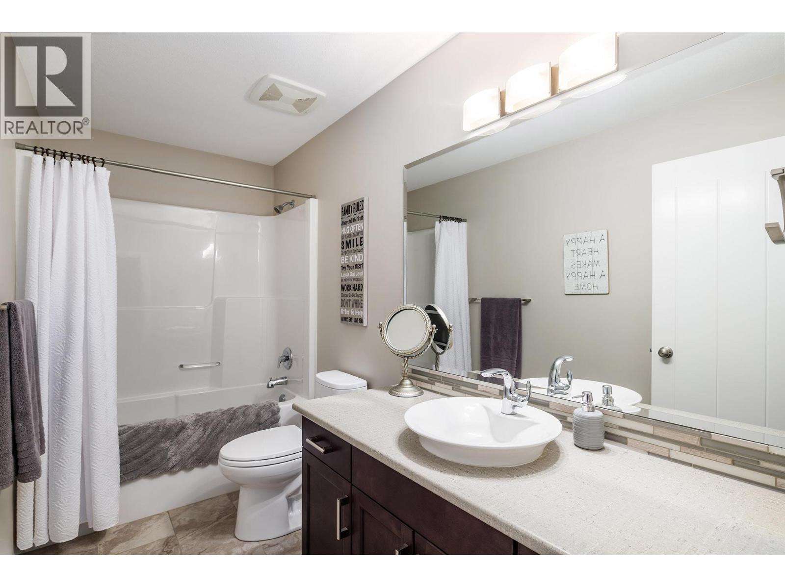 3042 Glenrosa Road, West Kelowna, British Columbia  V4T 1C4 - Photo 16 - 10381733