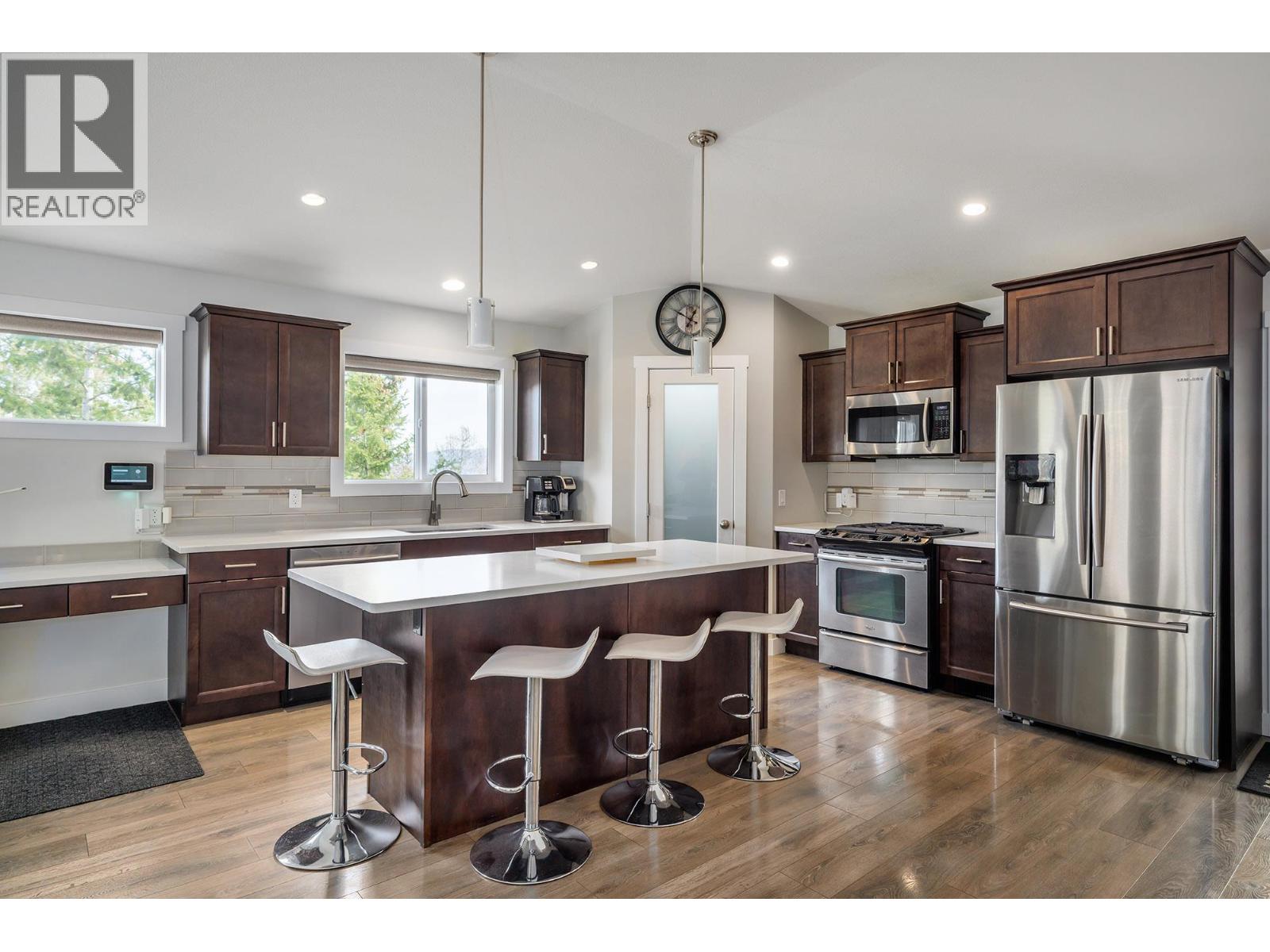 3042 Glenrosa Road, West Kelowna, British Columbia  V4T 1C4 - Photo 6 - 10381733