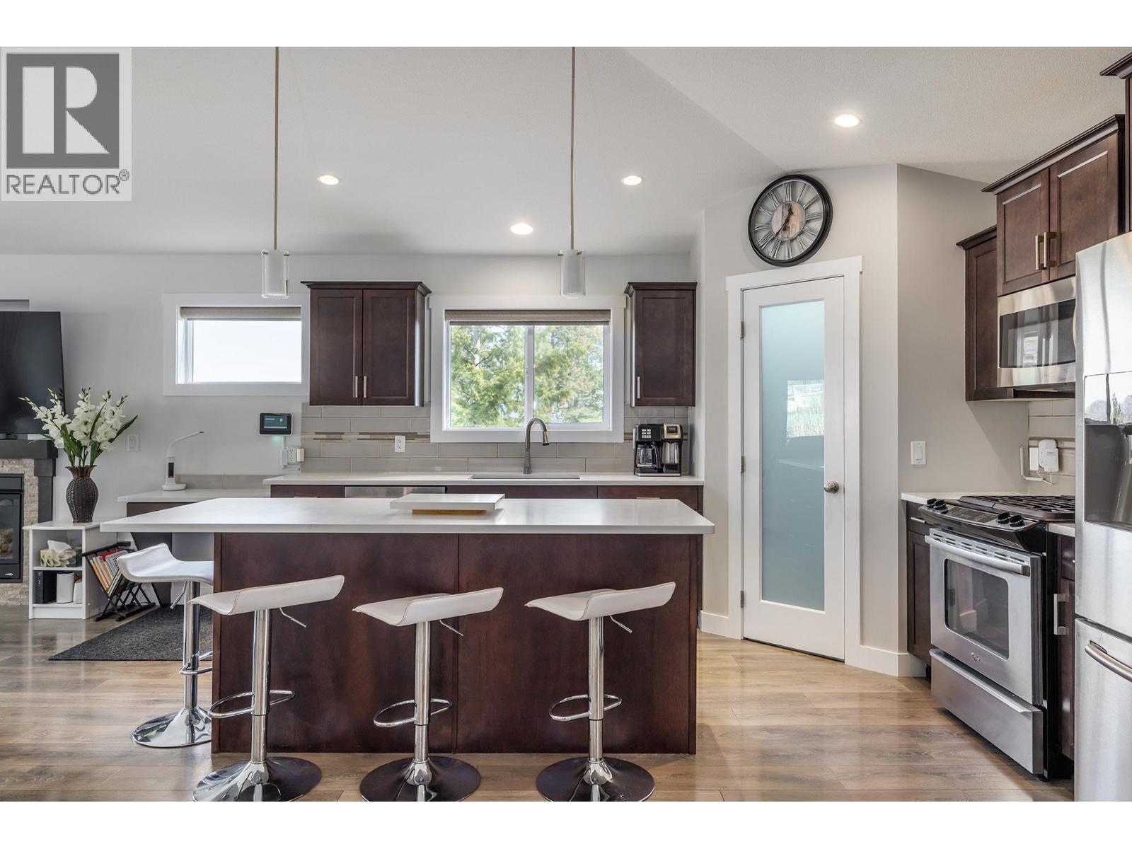 3042 Glenrosa Road, West Kelowna, British Columbia  V4T 1C4 - Photo 7 - 10381733