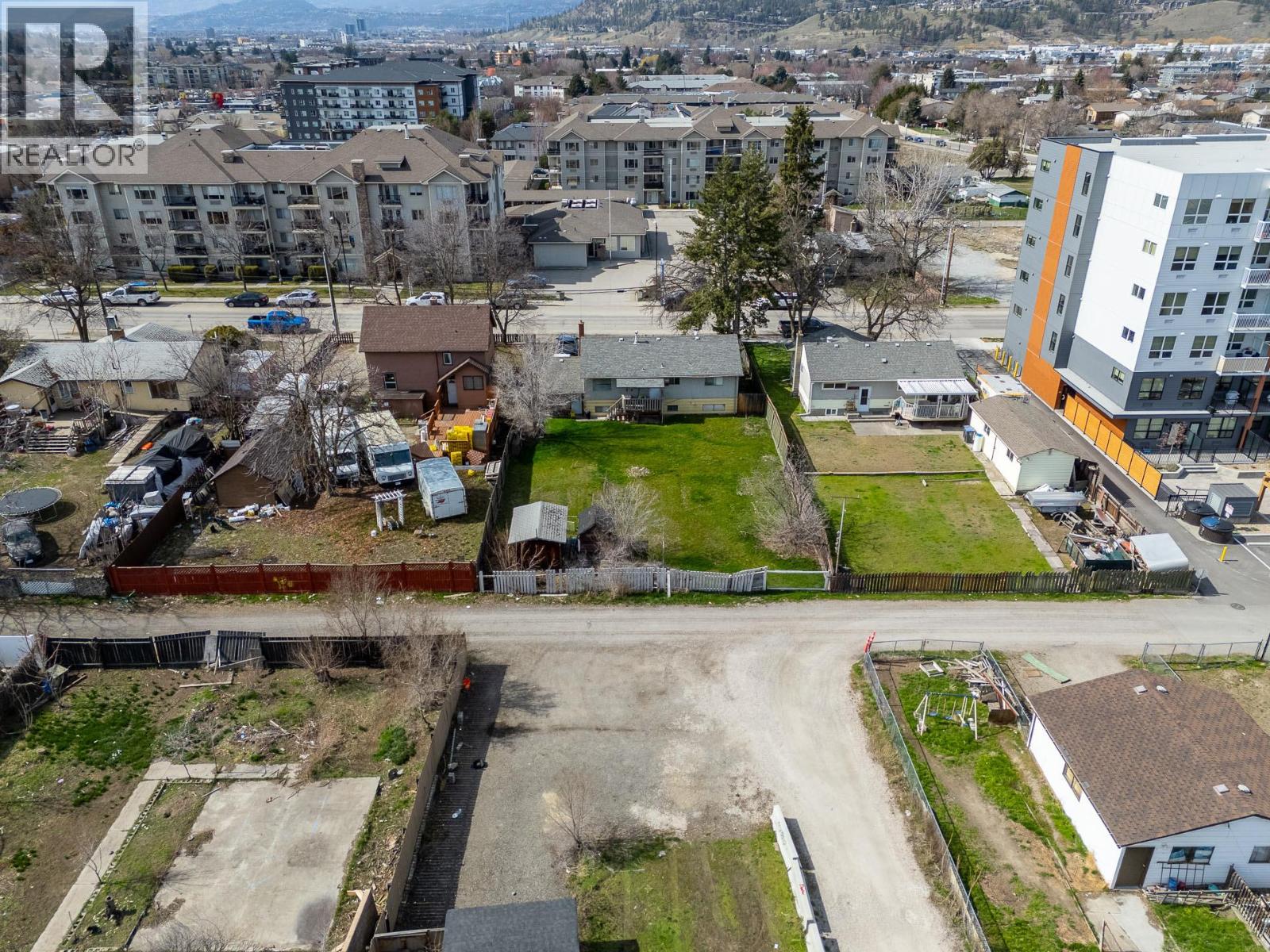 225, 235, 255, 265, 275 Dougall Road N, Kelowna, British Columbia  V1X 3K6 - Photo 15 - 10381609