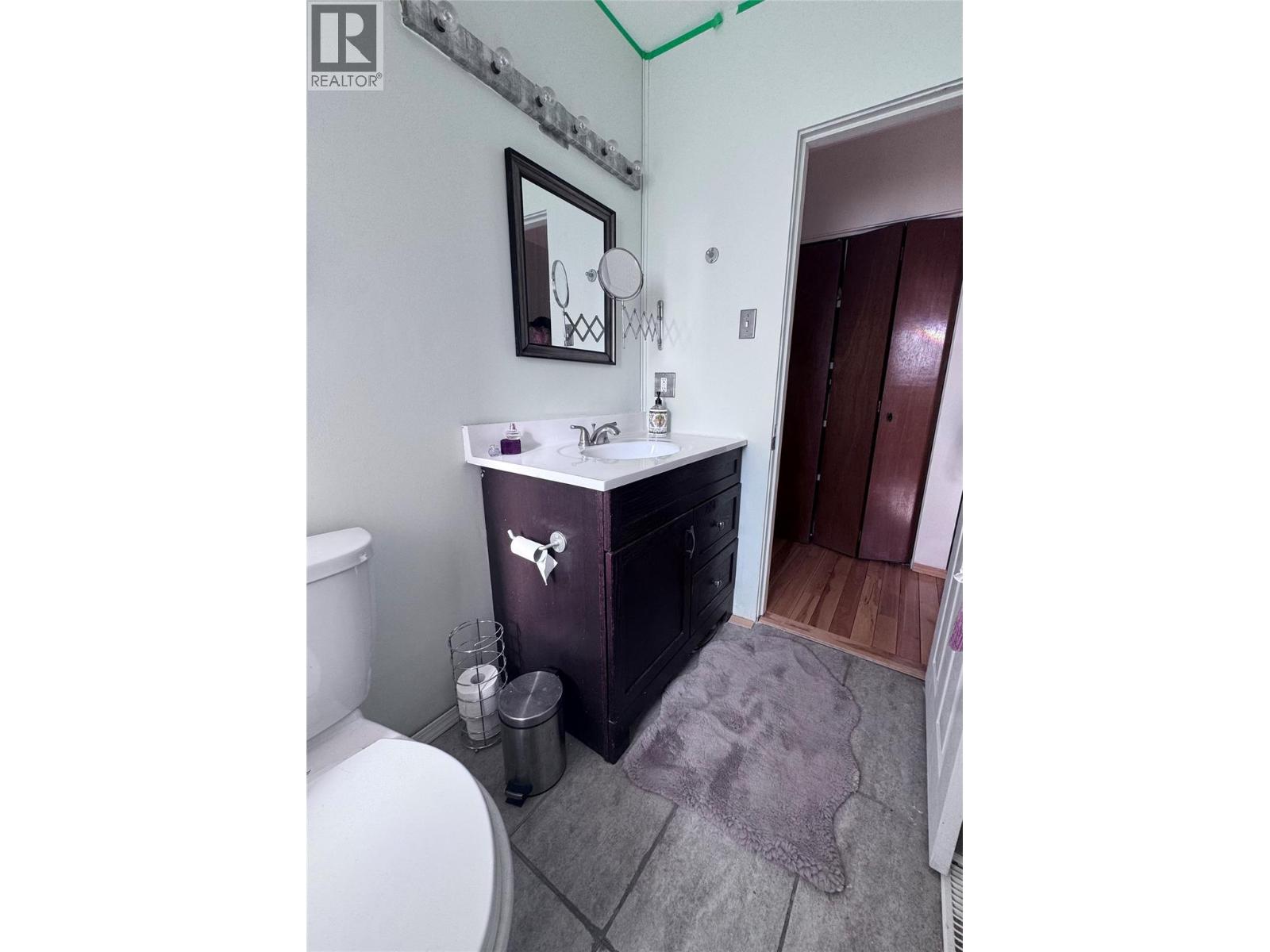 301 19th Avenue S, Cranbrook, British Columbia  V1C 3E3 - Photo 8 - 10381620