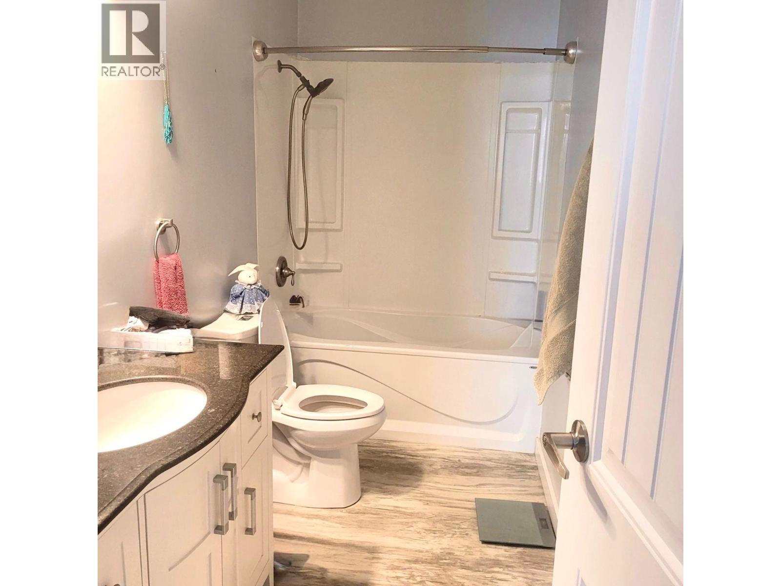 1036 121 Avenue, Dawson Creek, British Columbia  V1G 3K4 - Photo 6 - 10381210