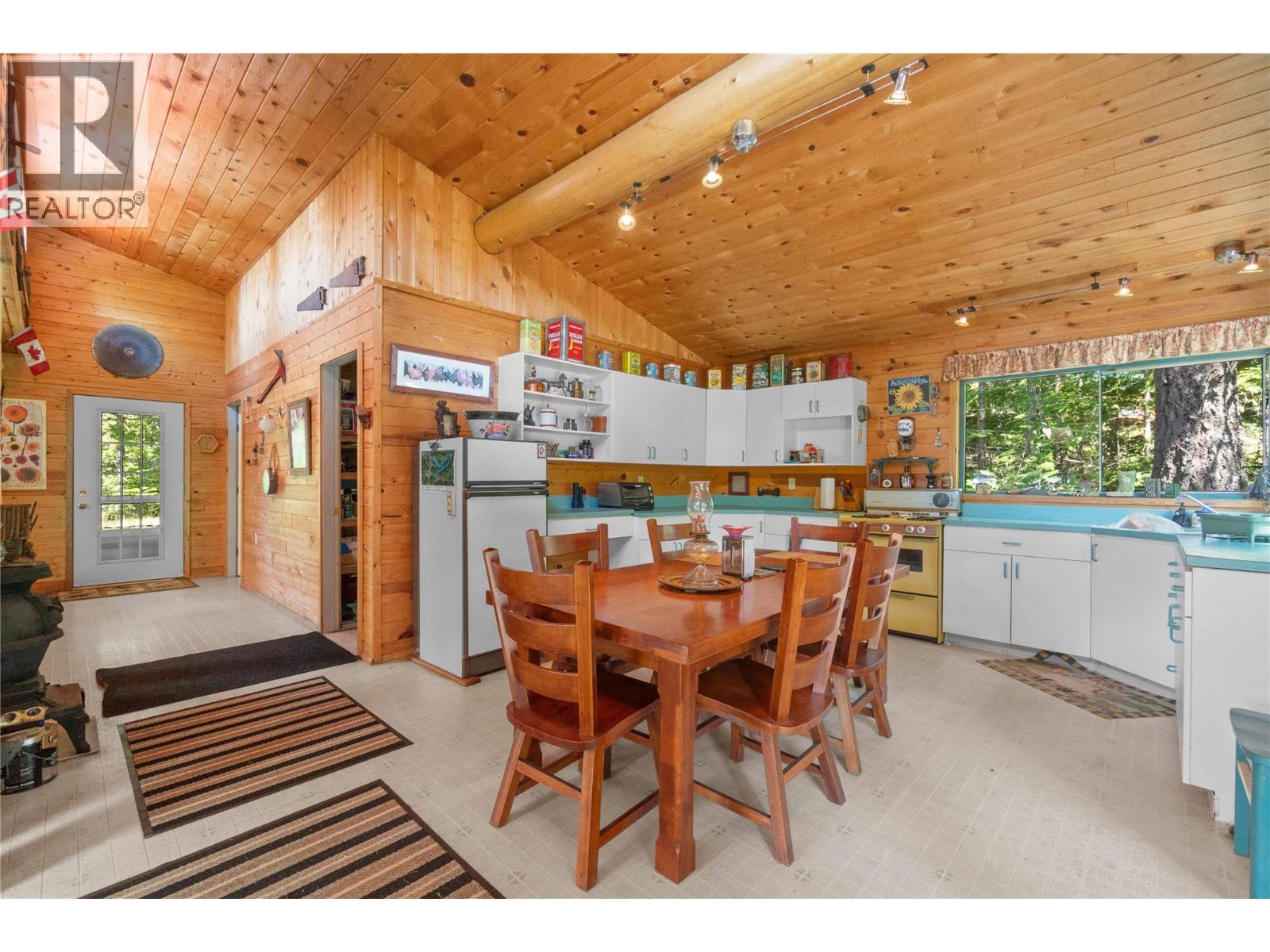 Lot 3 Queest N. Bay, Sicamous, British Columbia  V0E 2V0 - Photo 27 - 10381851