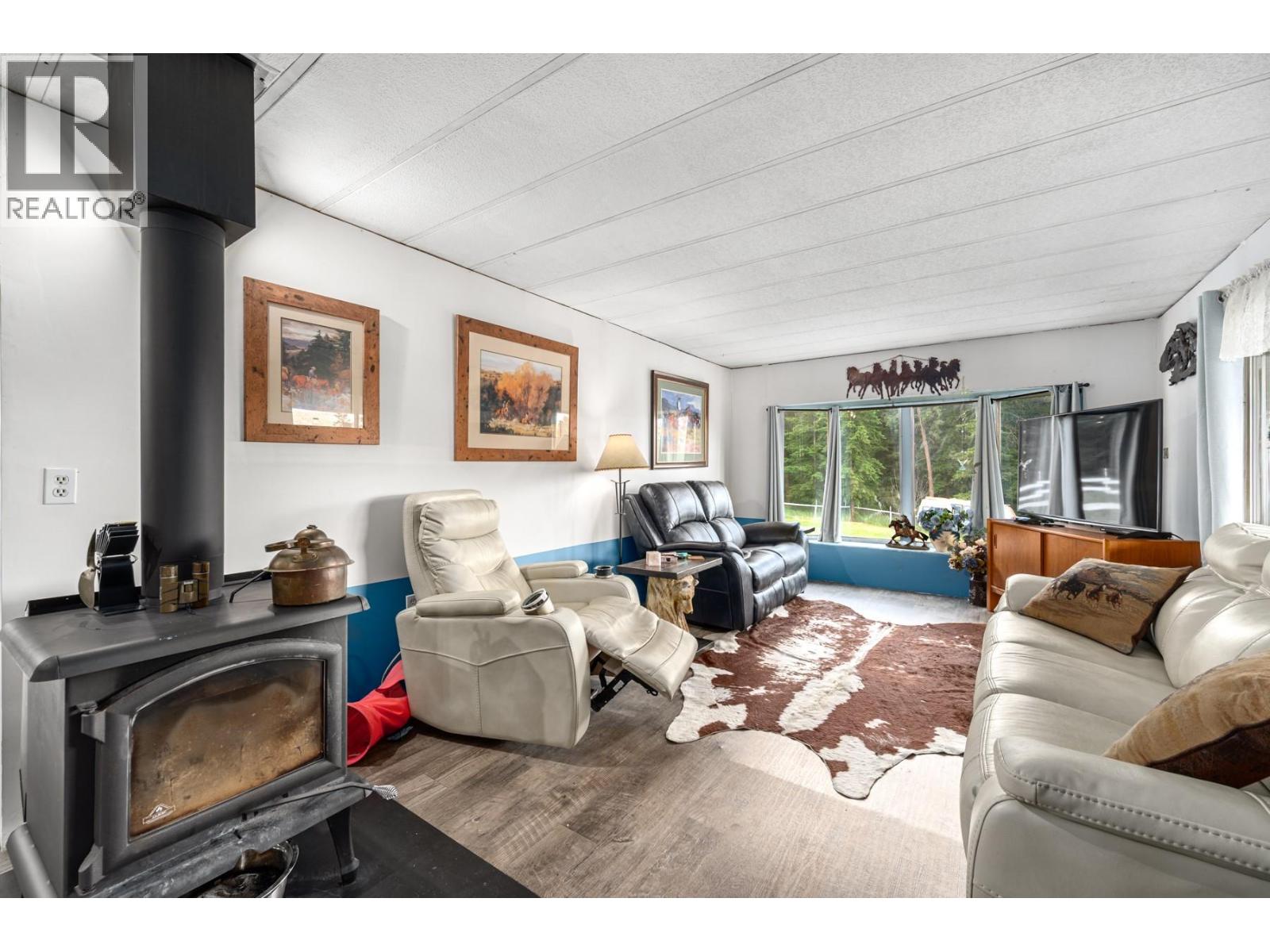 6668 Kamloops Vernon (Hwy 97) Highway, Westwold, British Columbia  V0E 3B1 - Photo 20 - 10381699