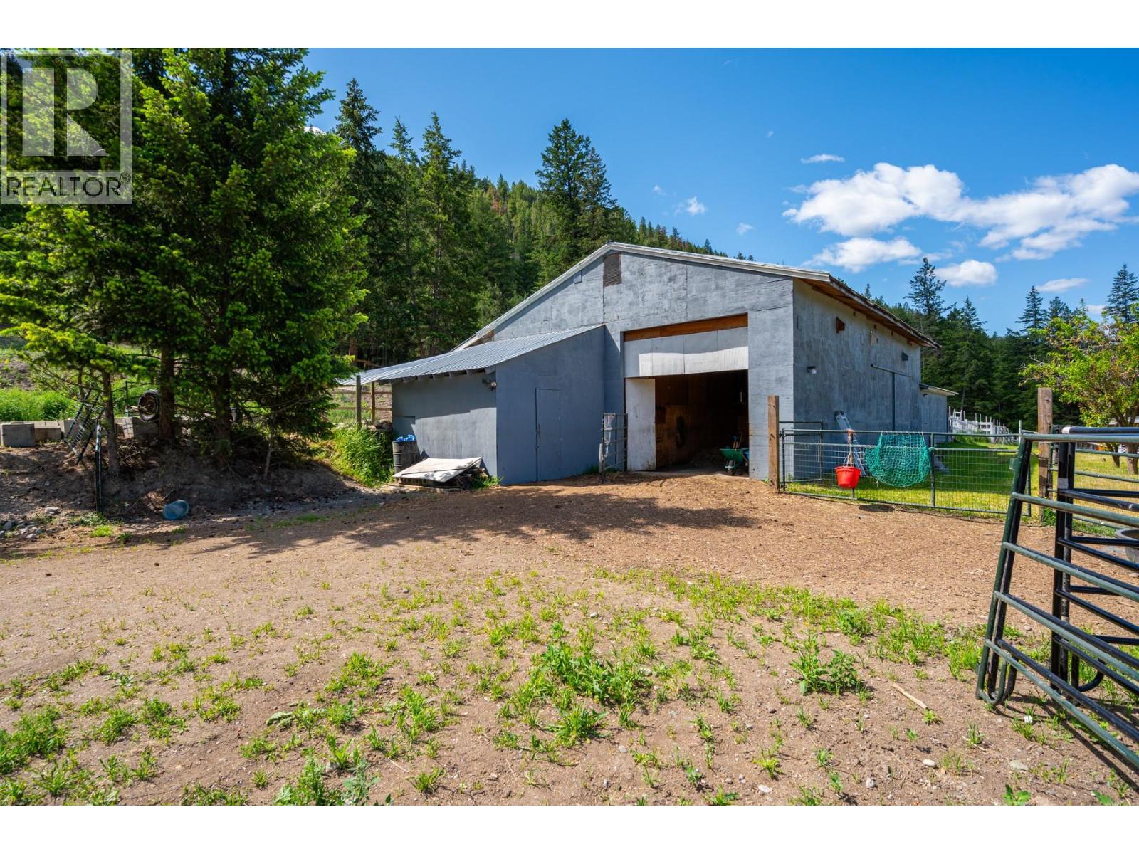 6668 Kamloops Vernon (Hwy 97) Highway, Westwold, British Columbia  V0E 3B1 - Photo 50 - 10381699