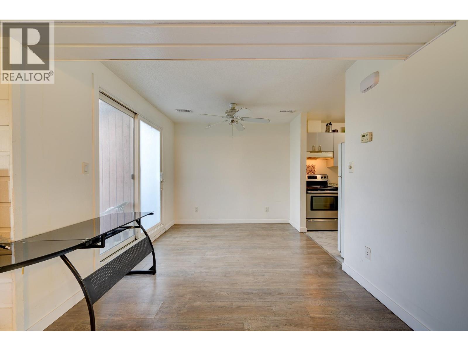 1435 Summit Drive Unit# 53, Kamloops, British Columbia  V2E 1S4 - Photo 4 - 10381635