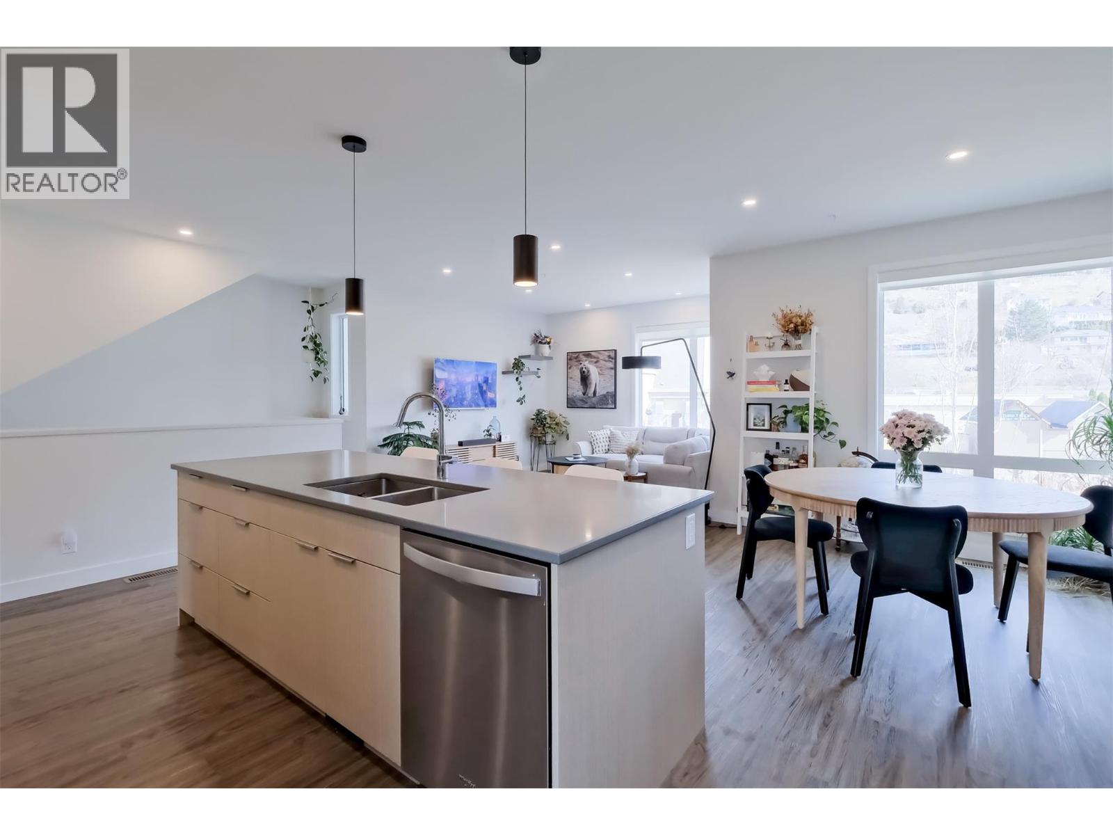 3719 Woodsdale Road Unit# 4, Lake Country, British Columbia  V4V 1X2 - Photo 12 - 10381536