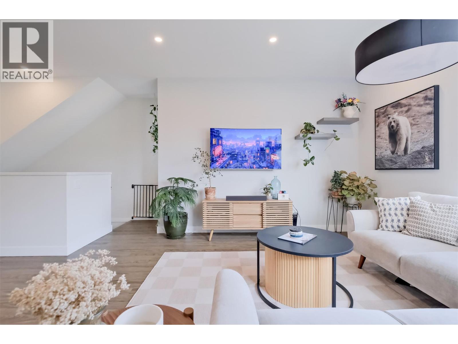 3719 Woodsdale Road Unit# 4, Lake Country, British Columbia  V4V 1X2 - Photo 18 - 10381536