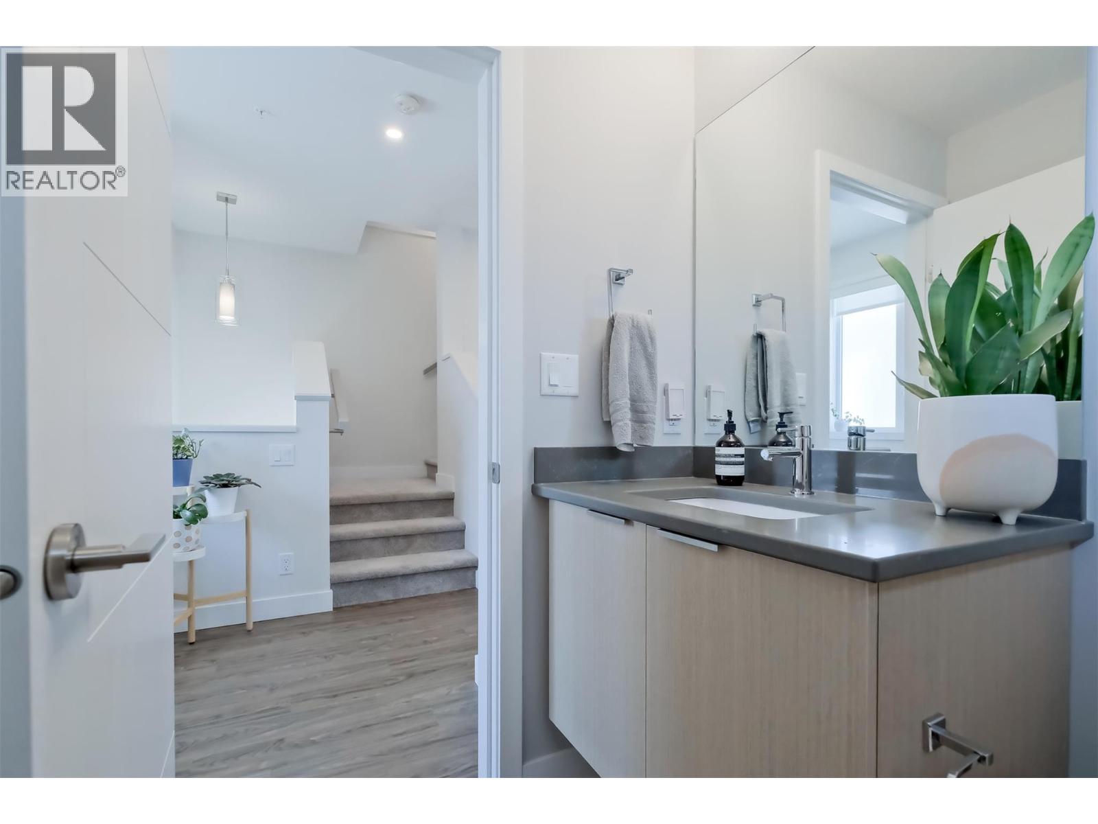 3719 Woodsdale Road Unit# 4, Lake Country, British Columbia  V4V 1X2 - Photo 20 - 10381536