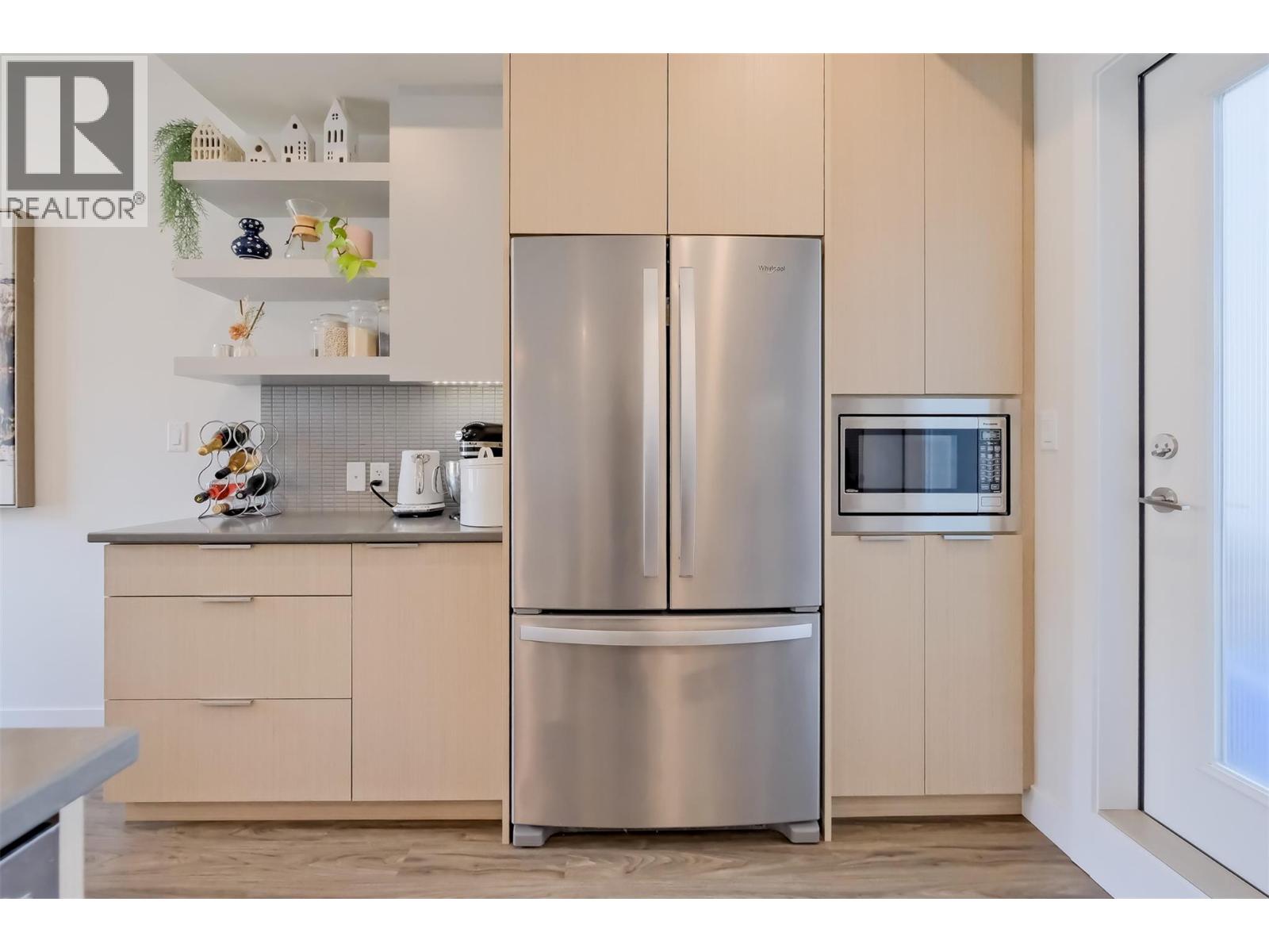 3719 Woodsdale Road Unit# 4, Lake Country, British Columbia  V4V 1X2 - Photo 9 - 10381536