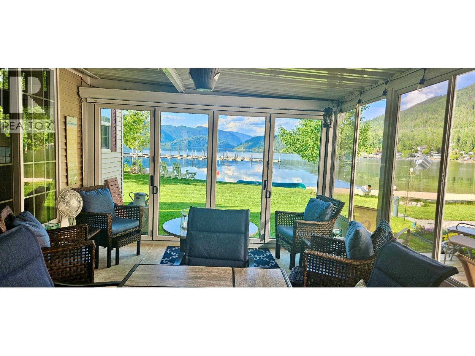 8192 Highway 97a Road Unit# Ls33, Mara, British Columbia  V0E 2K0 - Photo 2 - 10381337