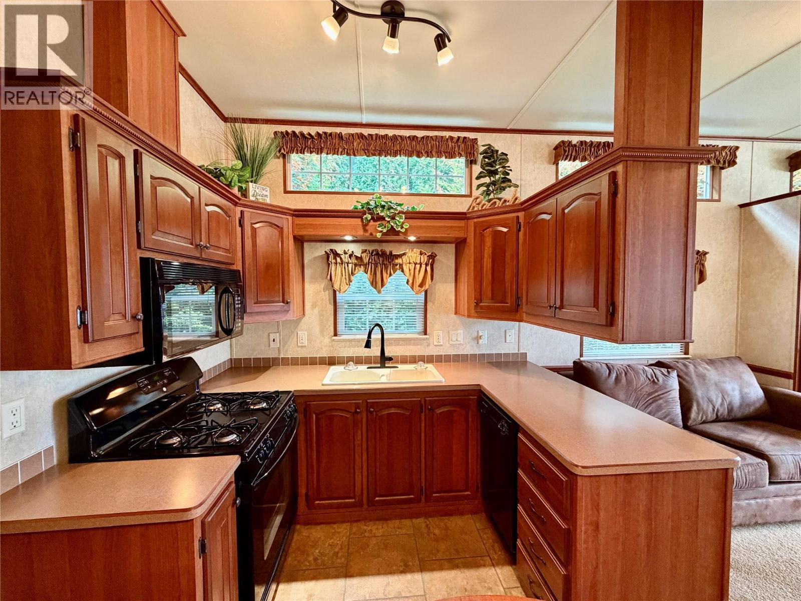 8192 Highway 97a Road Unit# Ls33, Mara, British Columbia  V0E 2K0 - Photo 21 - 10381337