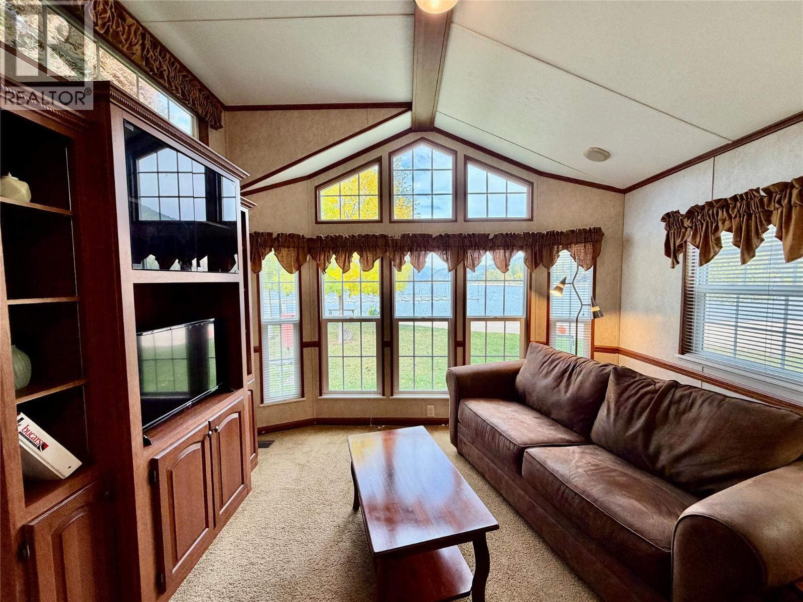 8192 Highway 97a Road Unit# Ls33, Mara, British Columbia  V0E 2K0 - Photo 24 - 10381337