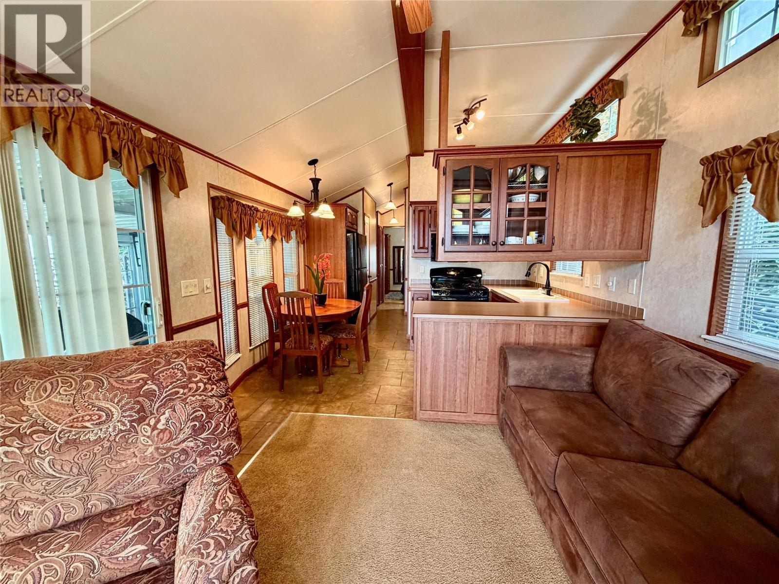 8192 Highway 97a Road Unit# Ls33, Mara, British Columbia  V0E 2K0 - Photo 26 - 10381337