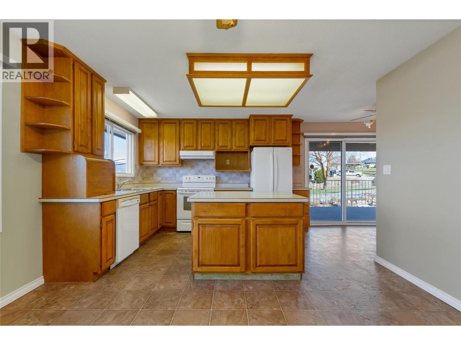 7515 L & A Road, Vernon, British Columbia  V1B 3S5 - Photo 36 - 10381288