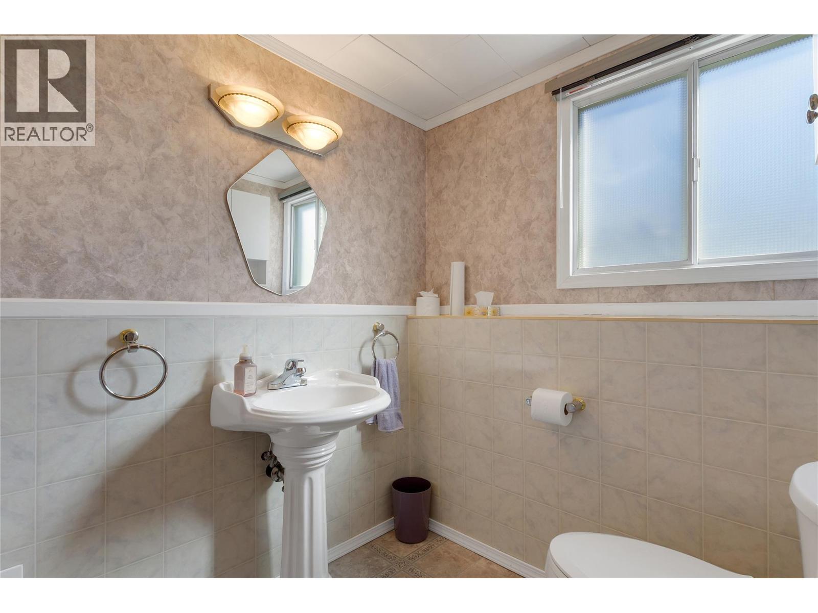 7515 L & A Road, Vernon, British Columbia  V1B 3S5 - Photo 57 - 10381288