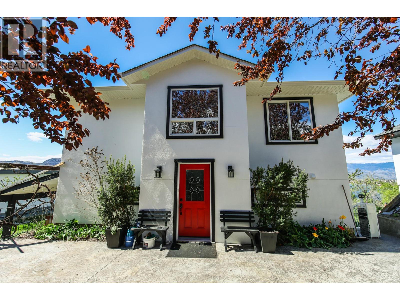 4004 39th Street, Osoyoos, British Columbia  V0H 1V6 - Photo 10 - 10381632