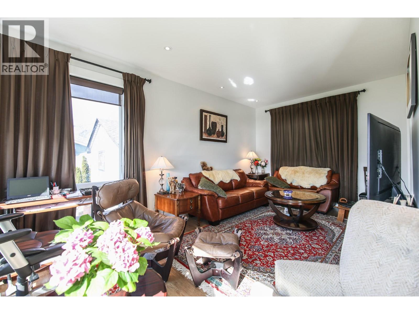 4004 39th Street, Osoyoos, British Columbia  V0H 1V6 - Photo 18 - 10381632