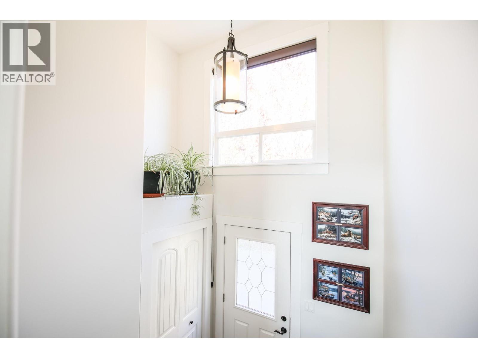 4004 39th Street, Osoyoos, British Columbia  V0H 1V6 - Photo 26 - 10381632