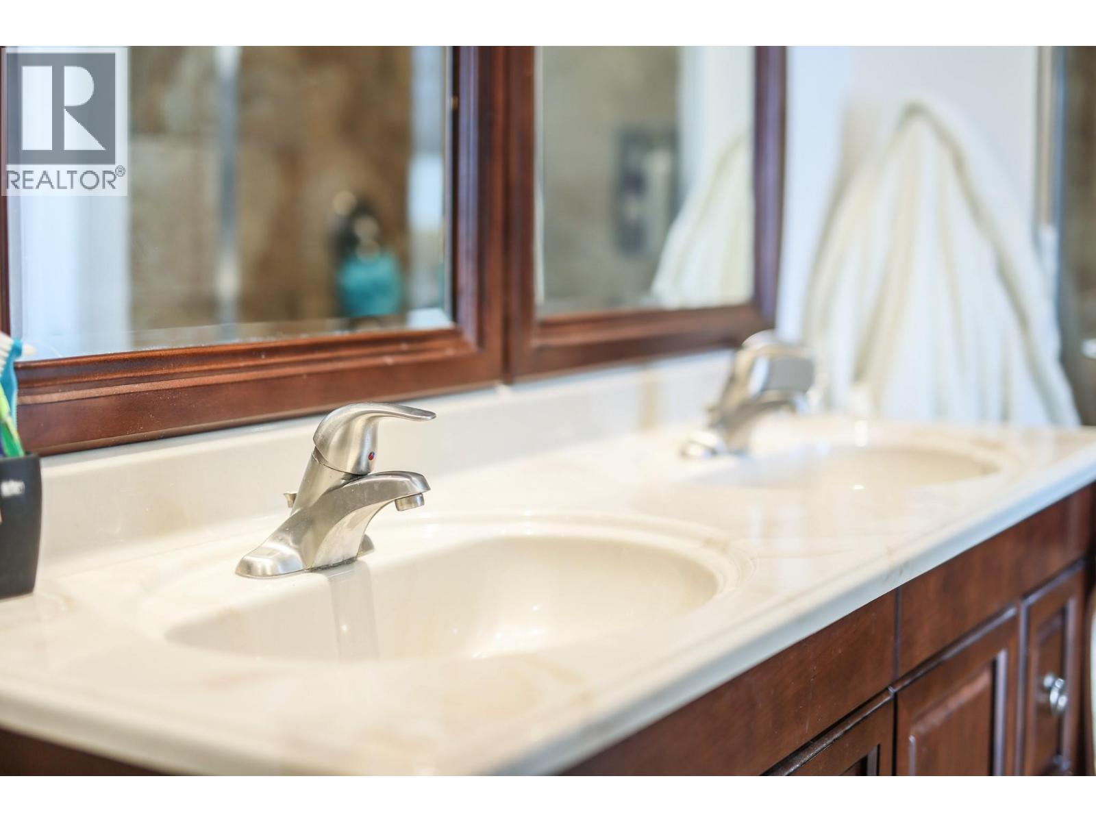 4004 39th Street, Osoyoos, British Columbia  V0H 1V6 - Photo 30 - 10381632