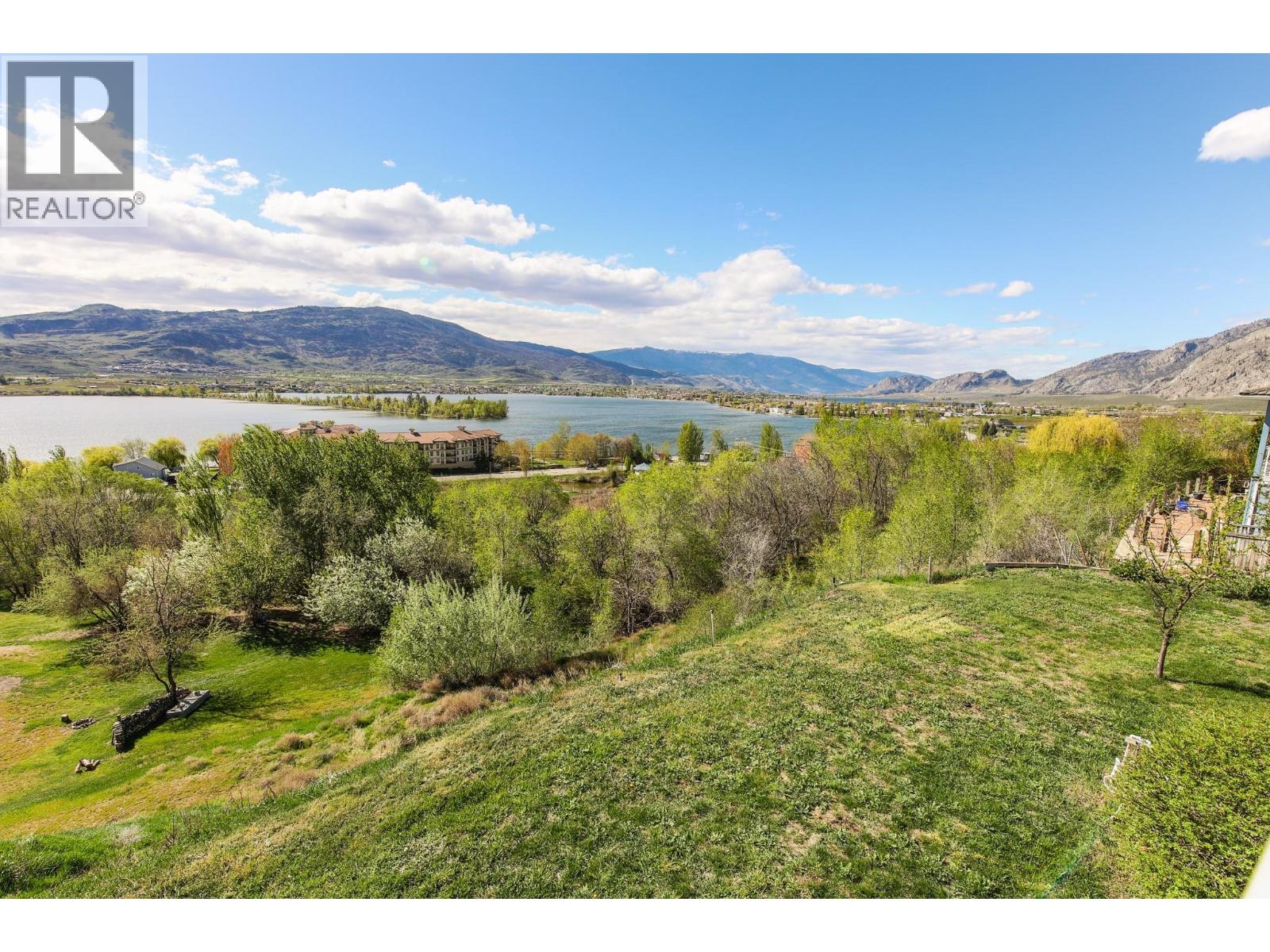 4004 39th Street, Osoyoos, British Columbia  V0H 1V6 - Photo 47 - 10381632