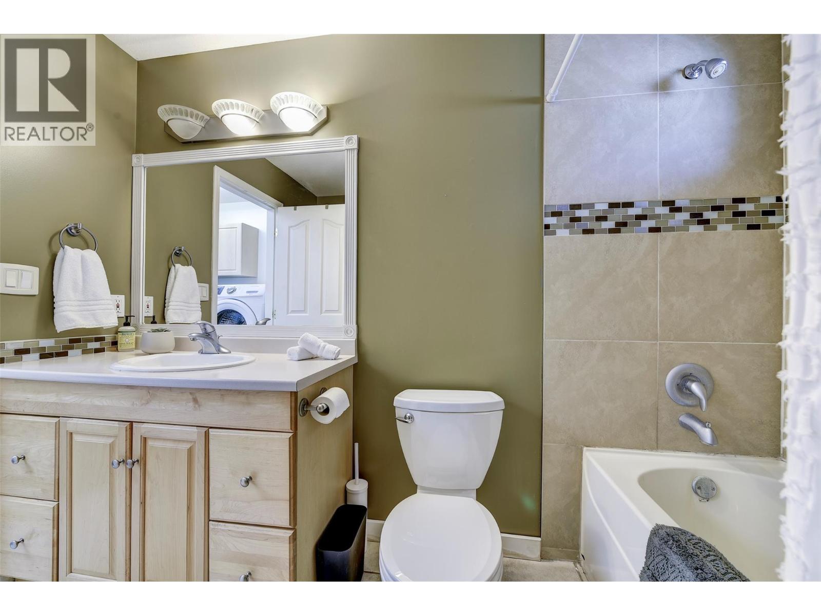 4311 11th Street, Peachland, British Columbia  V0H 1X6 - Photo 26 - 10381460