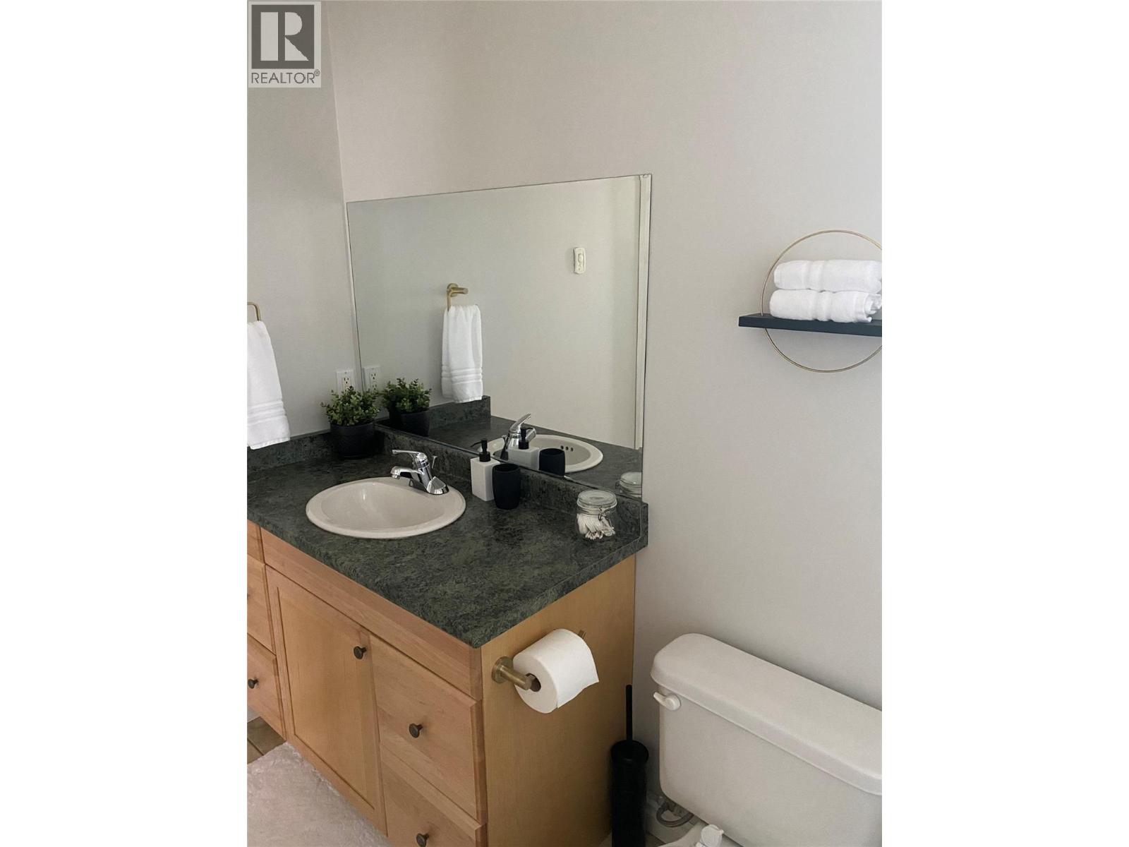 4311 11th Street, Peachland, British Columbia  V0H 1X6 - Photo 46 - 10381460