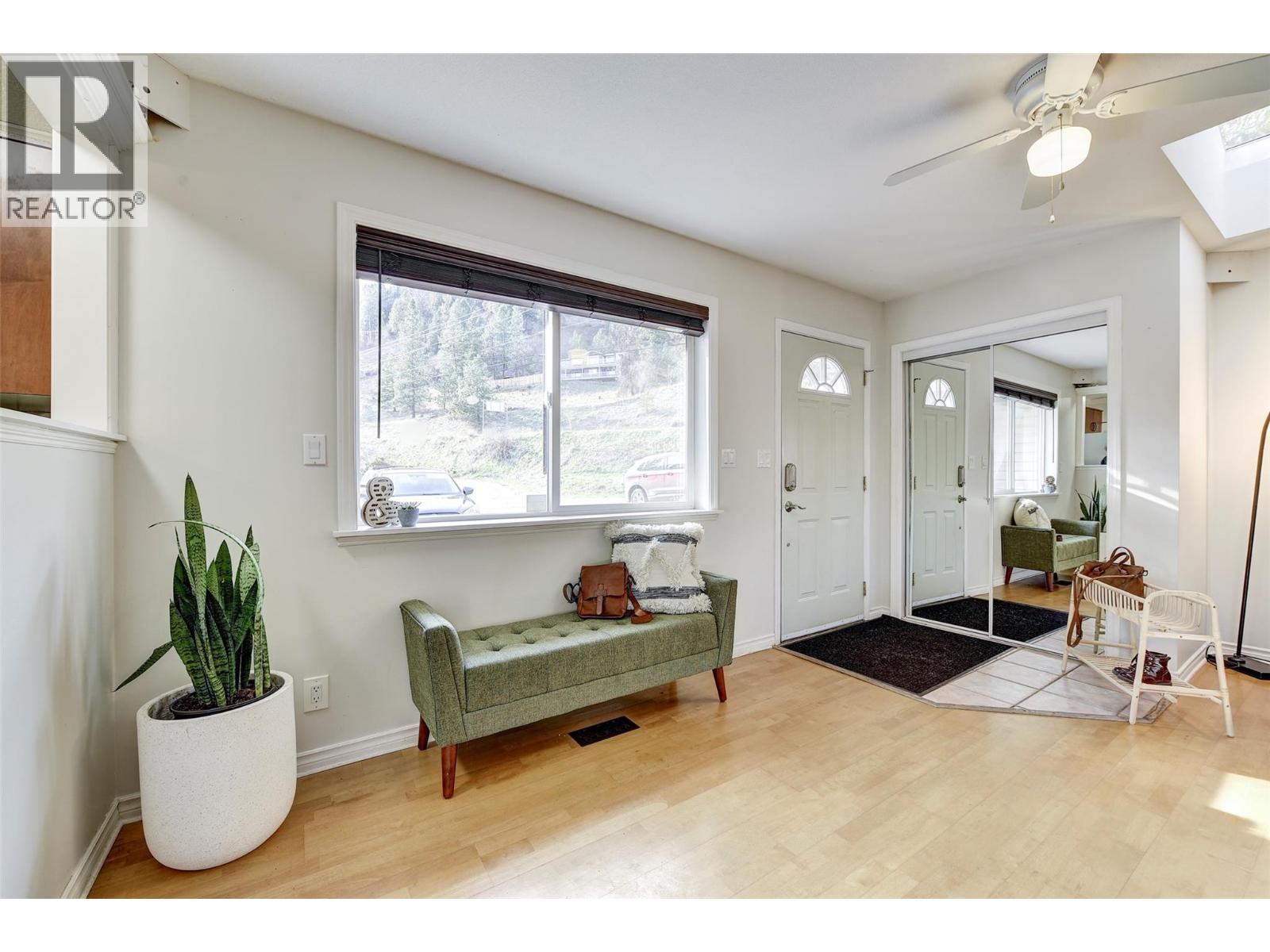 4311 11th Street, Peachland, British Columbia  V0H 1X6 - Photo 6 - 10381460