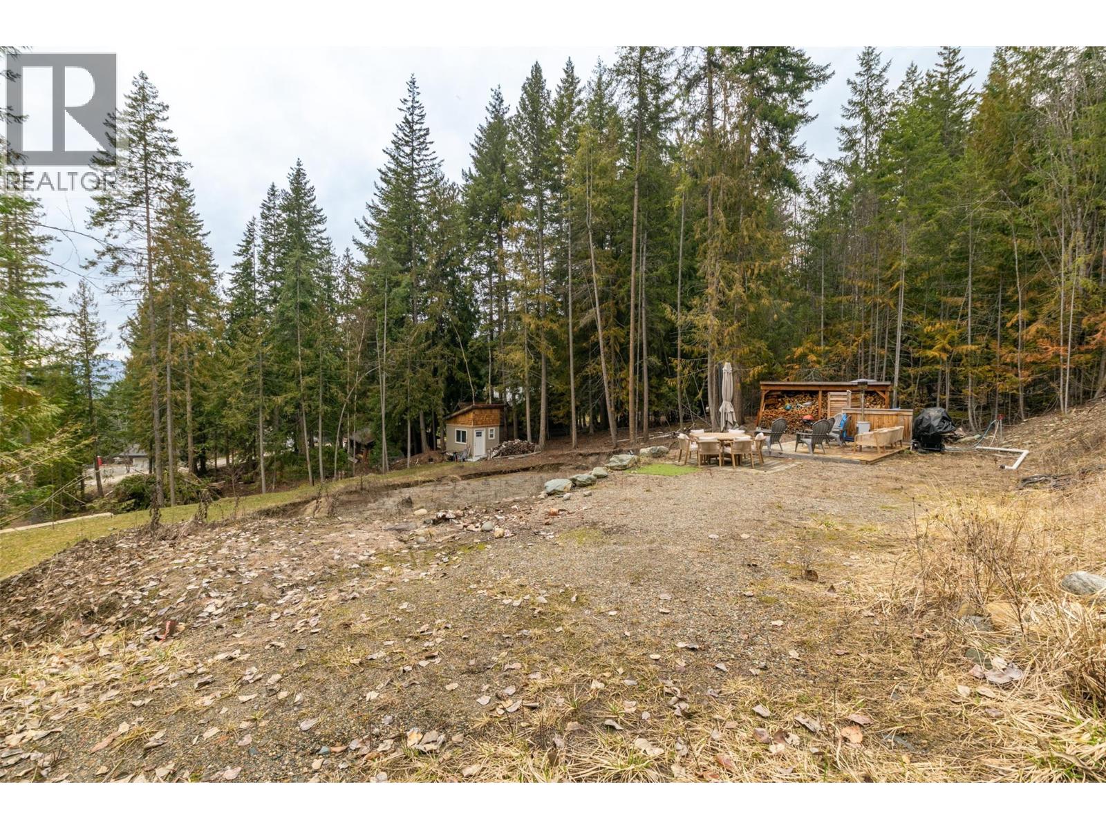 2569 Lark Road Lot# 41, Anglemont, British Columbia  V0E 1M8 - Photo 4 - 10378975