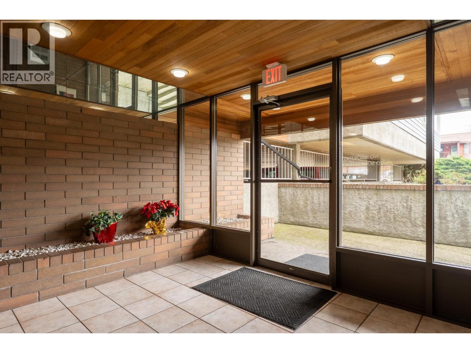 1685 Ufton Court Unit# 305, Kelowna, British Columbia  V1Y 8G7 - Photo 20 - 10381795