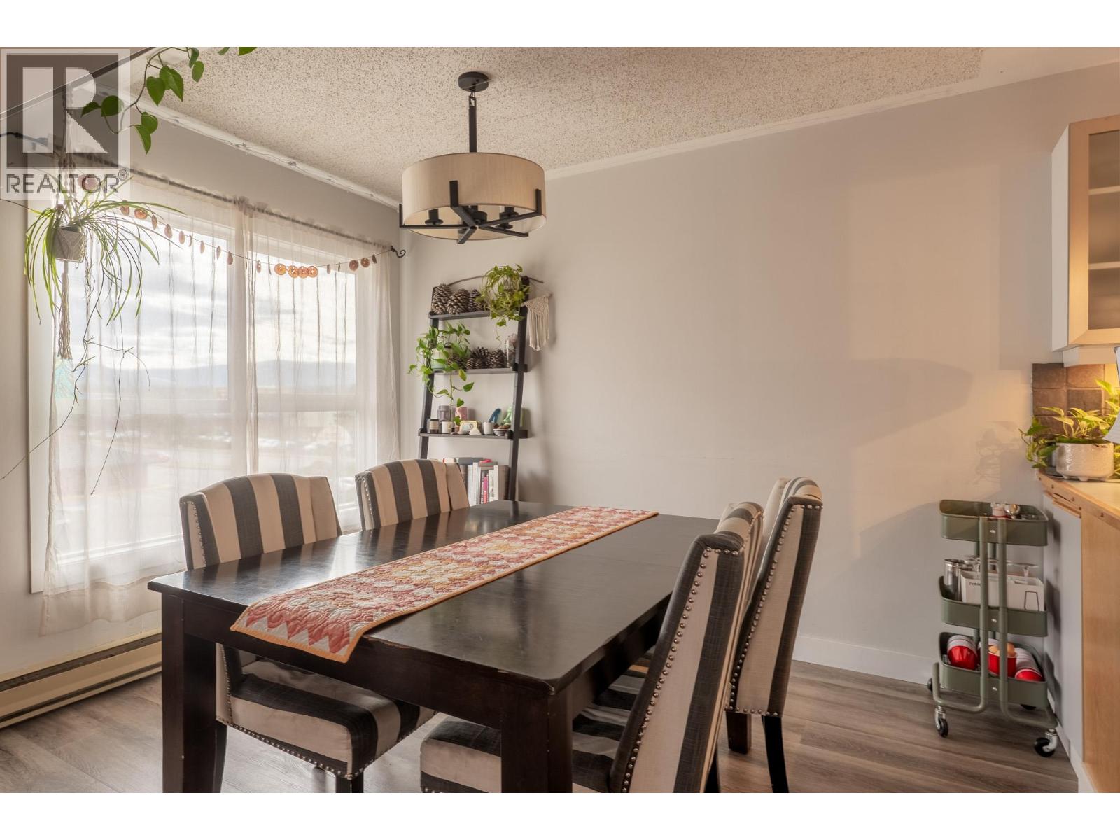 1685 Ufton Court Unit# 305, Kelowna, British Columbia  V1Y 8G7 - Photo 6 - 10381795