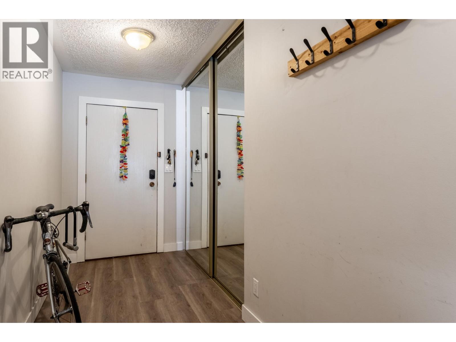 1685 Ufton Court Unit# 305, Kelowna, British Columbia  V1Y 8G7 - Photo 7 - 10381795