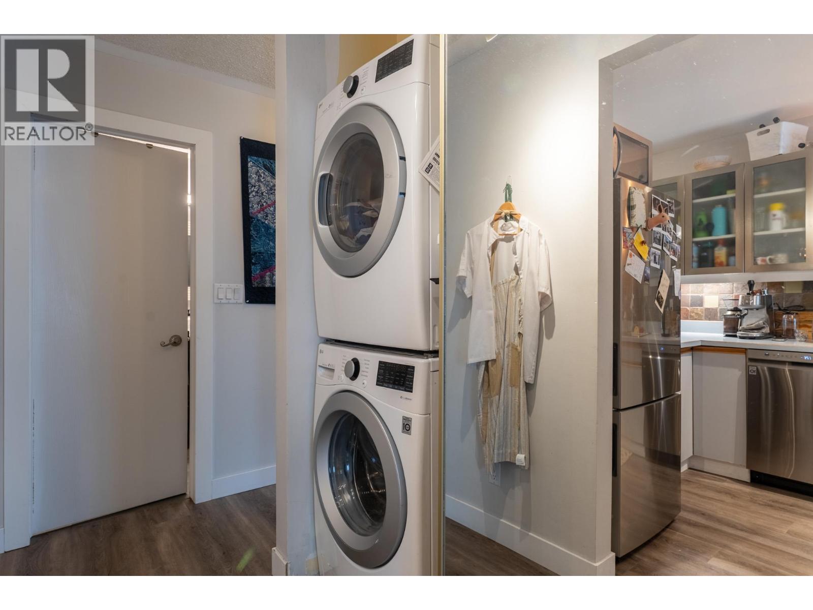 1685 Ufton Court Unit# 305, Kelowna, British Columbia  V1Y 8G7 - Photo 8 - 10381795