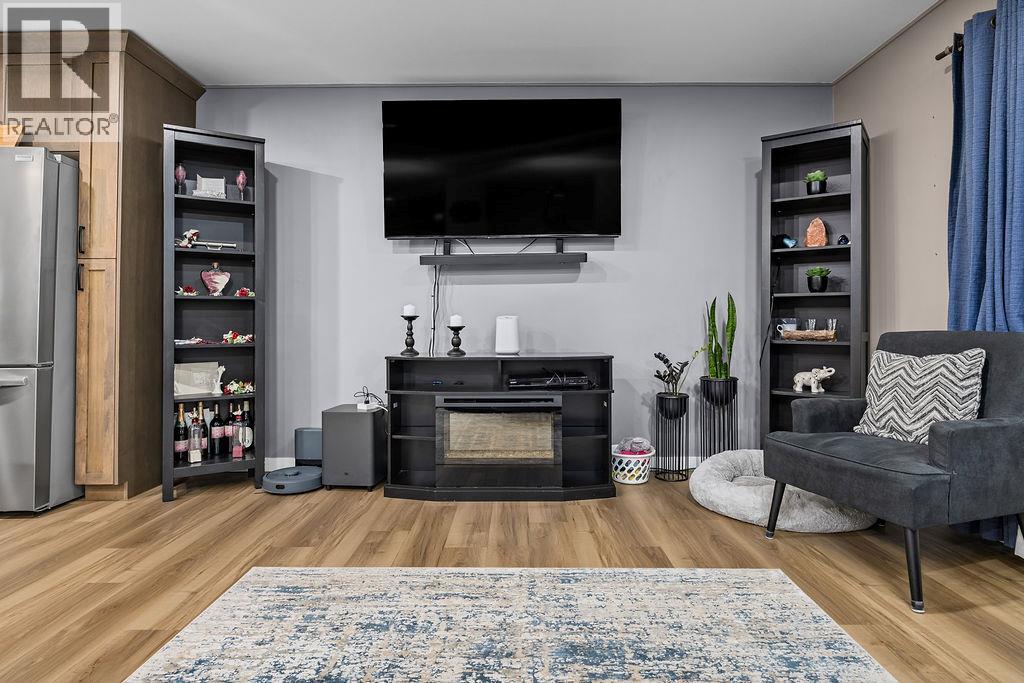 5348 Norquay Road, Vernon, British Columbia  V1B 3K7 - Photo 12 - 10381865