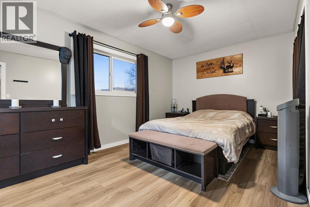 5348 Norquay Road, Vernon, British Columbia  V1B 3K7 - Photo 14 - 10381865