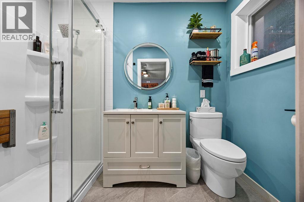 5348 Norquay Road, Vernon, British Columbia  V1B 3K7 - Photo 16 - 10381865